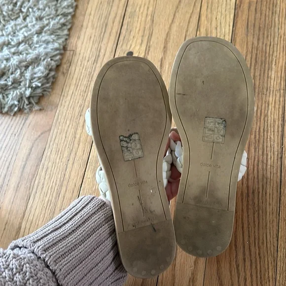 Women’s dolce vita braided sandals ivory - Picture 4 of 4